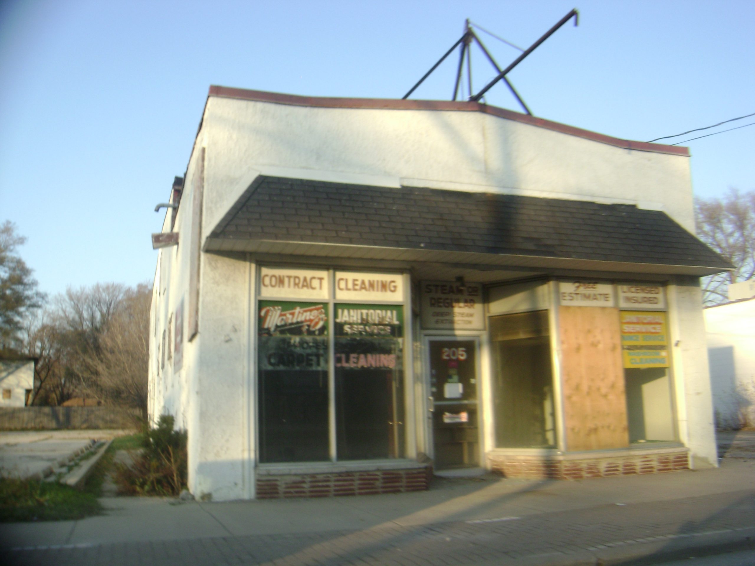 Bensenville vacant Mexican restaurant Irving Park Road Chicago Gang History